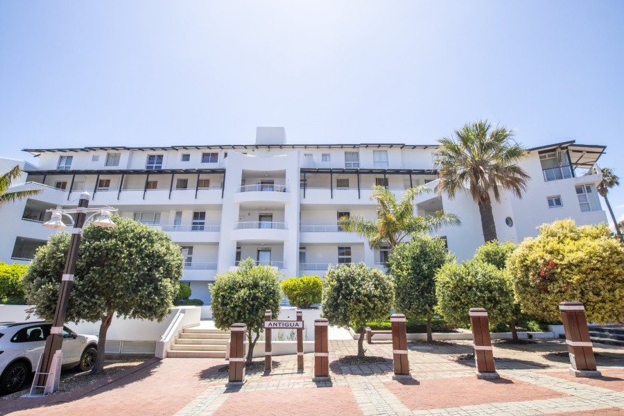 To Let 3 Bedroom Property for Rent in Mouille Point Western Cape